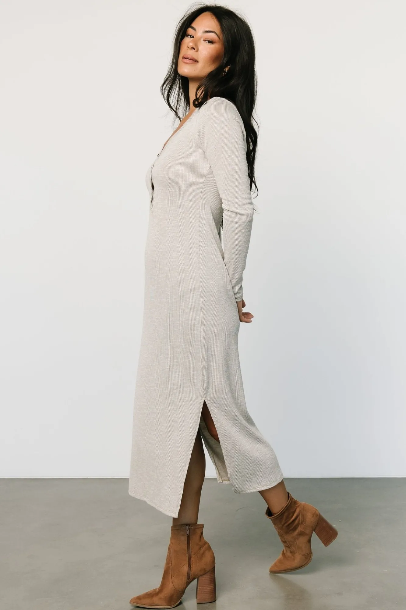 Baltic Born Denver Ribbed Midi Dress | Light Gray