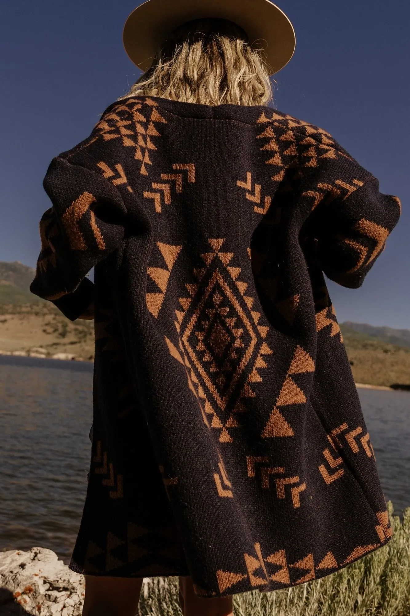 Baltic Born Hays Oversized Cardigan | Navy + Camel
