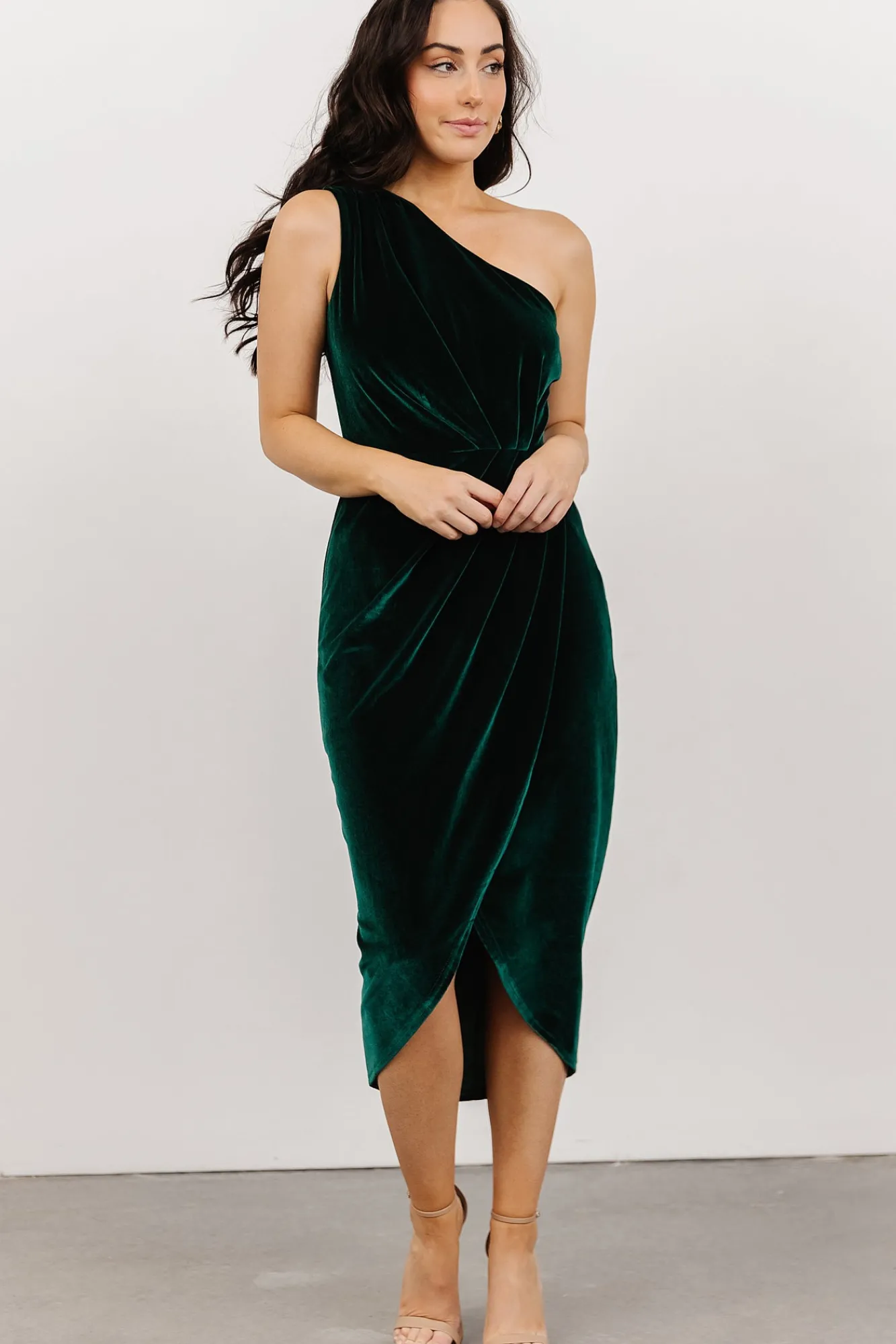 Baltic Born Kourtney Velvet One Shoulder Midi Dress |