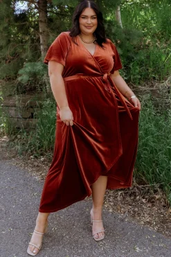 Baltic Born Nadine Velvet Midi Dress |